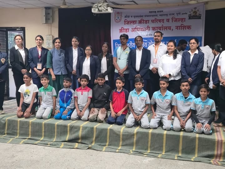 जिल्हास्तरीय योगासन स्पर्धेत यश 